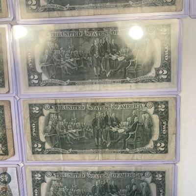 Lot 95 - lot of (4) $1 bills, lot of (7) $2 dollar bills, American heritage mint historic US coinage Washingtonâ€™s last year silver coin...