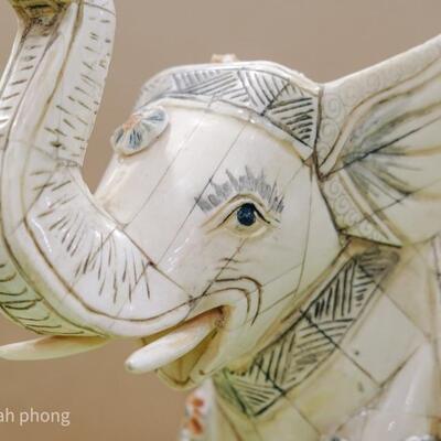 Bone Sculpture - Pair of White Elephants Bone Inlay