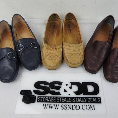 3 pairs Women's Shoes size 8.5: Navy Lauren, Tan Minnetonka, Maroon Nauturalizer