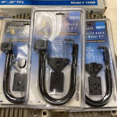 3 Satellite radio mount kits NIB