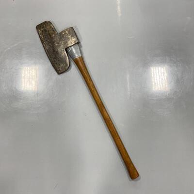 -136- VINTAGE | Hewing Broad Axe | Marked USA