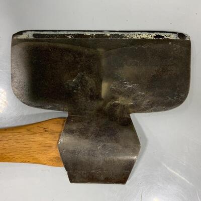 -137- VINTAGE | L&I J White Marked | Broad Axe | Buffalo, NY