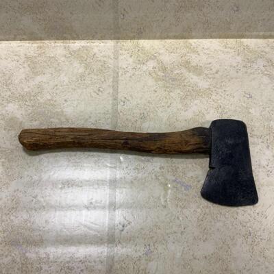 -141- VINTAGE | Two Axes | Warren | Plumb | Hatchet