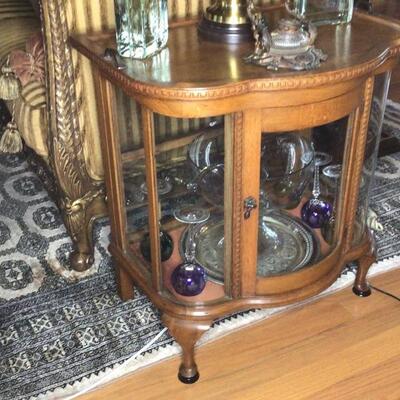 157 - Oak Bowfront China/Display Cabinet with Removable Top Tray