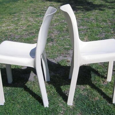 Lot 3 MCM Pair White Plastic Chairs 1960s Italy