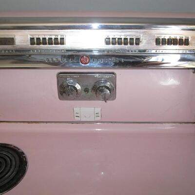 Lot 17 Vintage 1955 GE Electric Range Oven in Pink