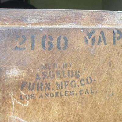 Lot 65 Vintage 5 Drawer Chest / Dresser by Angelus Furniture Co.