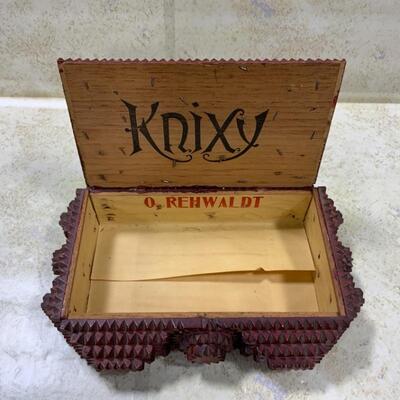 -158- VINTAGE | Tramp Art Cigar Box 