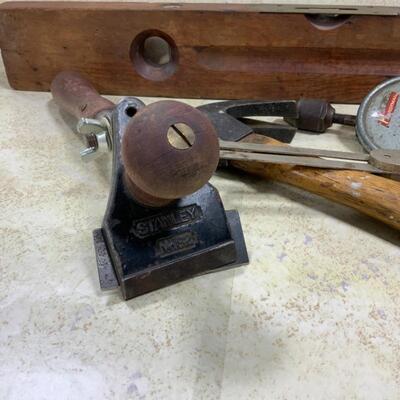 -159- VINTAGE | Five Stanley Tools | Level | Hammer | Scraper | Handyman