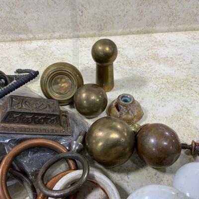 -167- VINTAGE | Knobs | Drawer Pulls | Findings