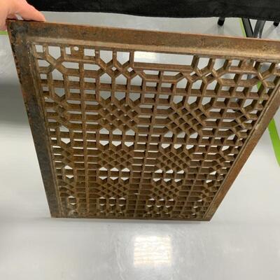 -171- FARM FRESH | ANTIQUE | Ornate Cast Iron Grate | Architectural Salvage