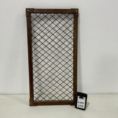 -172- FARM FRESH | Floor Grate | Paint It!