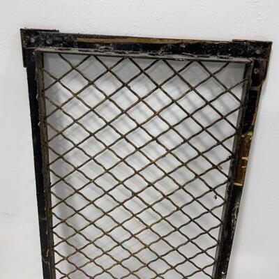 -172- FARM FRESH | Floor Grate | Paint It!