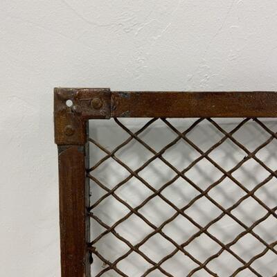 -172- FARM FRESH | Floor Grate | Paint It!