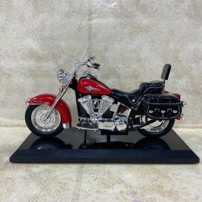 -176- Harley-Davidson Motorcycle Phone | Red