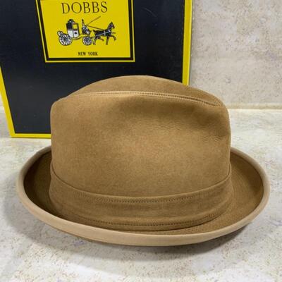 -179- VINTAGE | Dobbs Brown Suede Hat | Original Box | 7 1/8 | Fedora