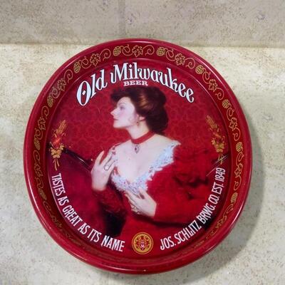 -198- Old Milwaukee Beer Tray | 15â€