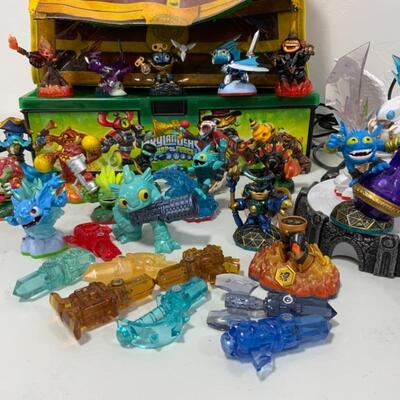 -208- Skylanders Swamp Force Characters | Large Lot