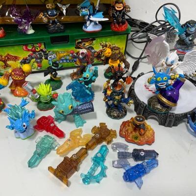 -208- Skylanders Swamp Force Characters | Large Lot