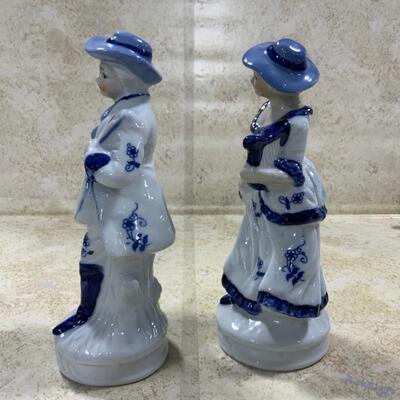 -214- Porcelain Figures | Bisque Cherubs Covered Dish