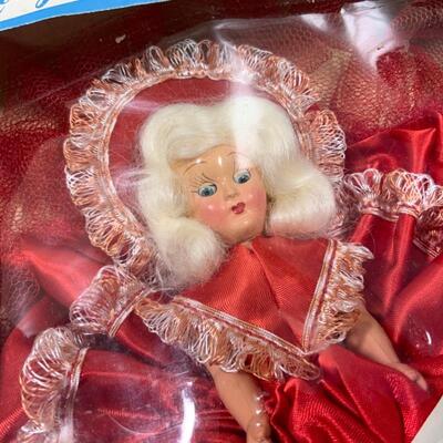 -217- VINTAGE | 1950s Dolls | German | French | Lady Alice | Tea Set Pieces