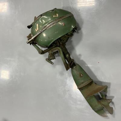 -218- VINTAGE | 1950s Johnson Seahorse 5HP Outboard Motor