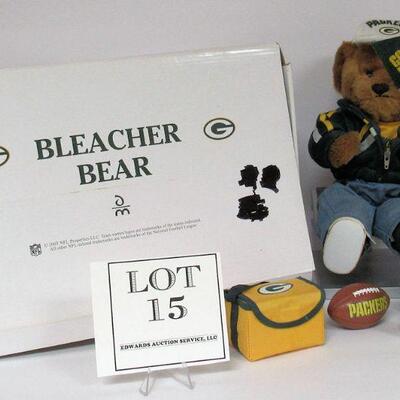 Danbury Mint GB Packers Bleacher Bear Set in Box - Click on photo for description and more pics