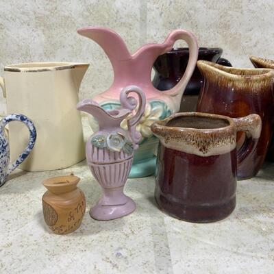 -224- LARGE LOT Small Pitchers | Hull Dripware