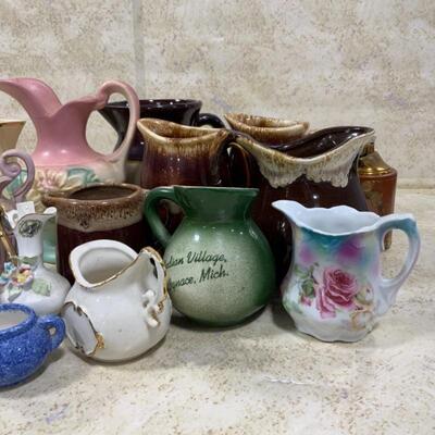 -224- LARGE LOT Small Pitchers | Hull Dripware