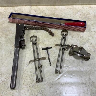 -232- VINTAGE | Over 30 Tools | Awls | Pinchers | Hammers