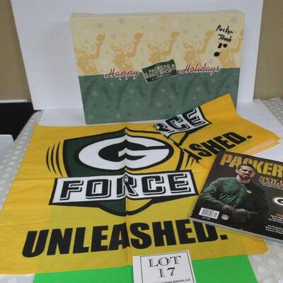 Misc GB Packers Lot 2 Square Towels, Magazine, and Packers Pro Shop Large Empty Box