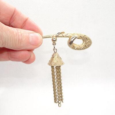 Mid Century Gold Tone chain Tassel Pin