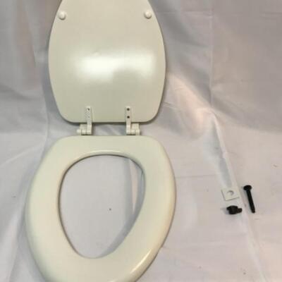 New in box Toilet Seat, elongated, Style Selection