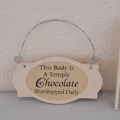 Lot 59: "Chocolate" Hanging Deco