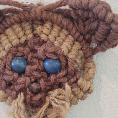 Lot 68: Vintage Macrame Cat Deco