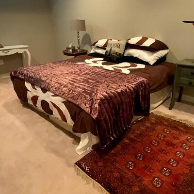 Pair of Twin Beds and Mattress