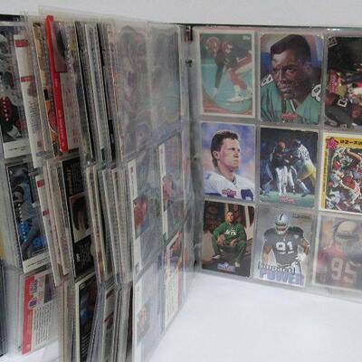 2 Binders Almost Full of Football Cards, 1 Has 75 Pages, 1 Has 50 Pages, Some Duplicates