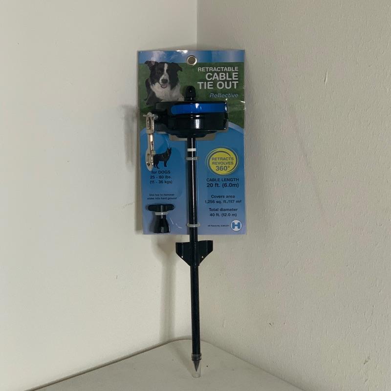 (A) Retractable Cable Tie Out