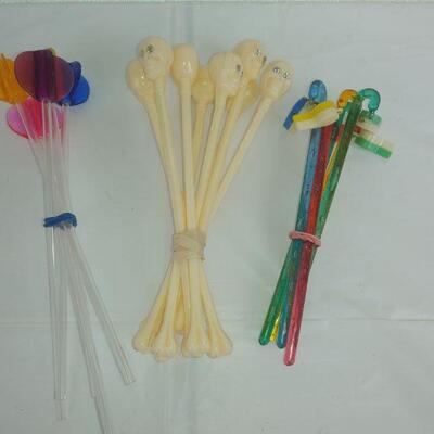 Vintage "Mix Your Poison"  Bar Glass and Skull Swizzle Sticks by Georges Briard 
