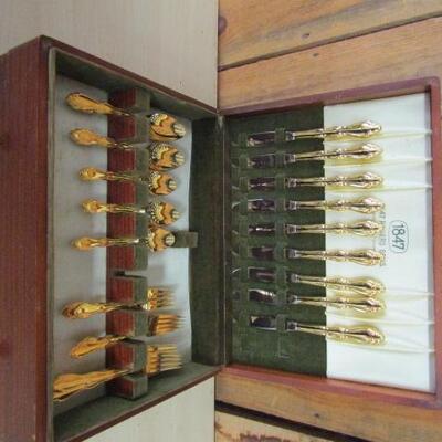 Gold Plate Finish 1847 Wm Rogers Flatware Set with Wood Box