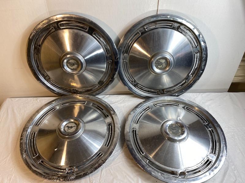Lot 204 S Set 13” 70's Vintage Mustang Hubcaps Ford Mustang Pony 70's |  EstateSales.org