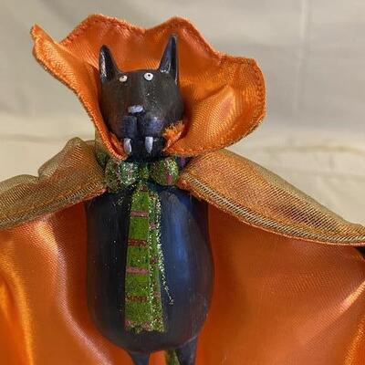 Krinkles Dracula Father Cat