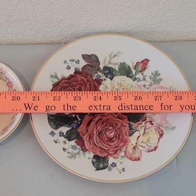 Lot 76: Mixed China Plates and 2 Small Bowls and 1 Collector's Plate