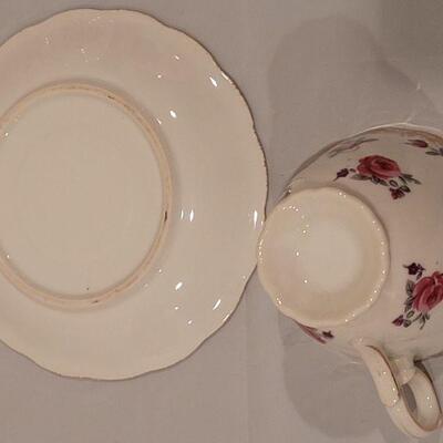 Lot 89: (2) Teacups & Saucers (Royal Kent Set and other unmarked)
