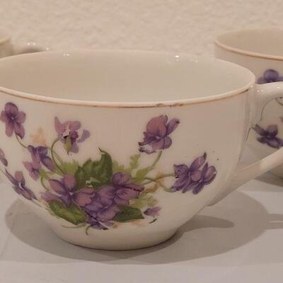Lot 91: (3) Teacups (Marked Japan)