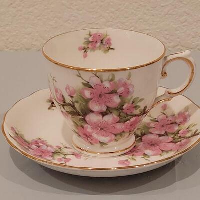 Lot 92: Tuscan Teacup & Saucer and Wetley Bouillon Cup and Saucer