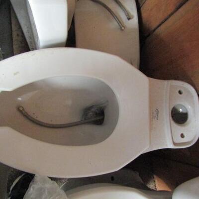 Ceramic Commercial Toilet Bowl and ProFlo Tank 1.6 GPF 