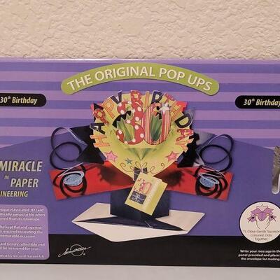 Lot 98: 30th Birthday Decorations, Floral Scent Poppers and Balloon Table weight 