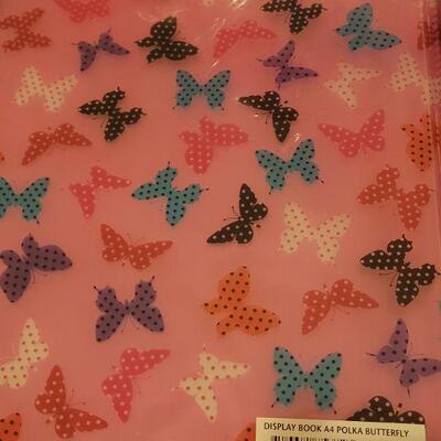 Lot 108: Scrapbook, Binder and Display Book