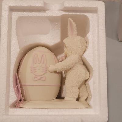 Lot 109: (2) Snowbunnies 